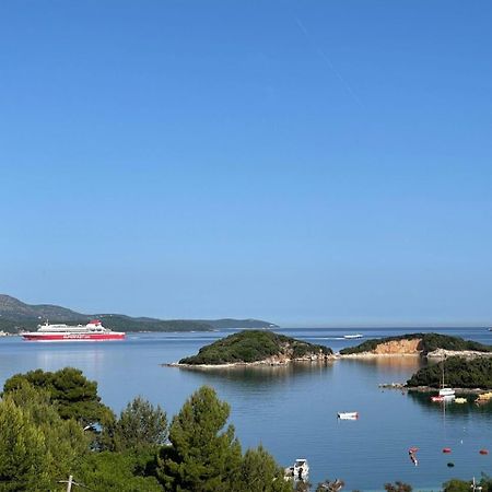 Bora Bora Hotel Ksamil Bagian luar foto