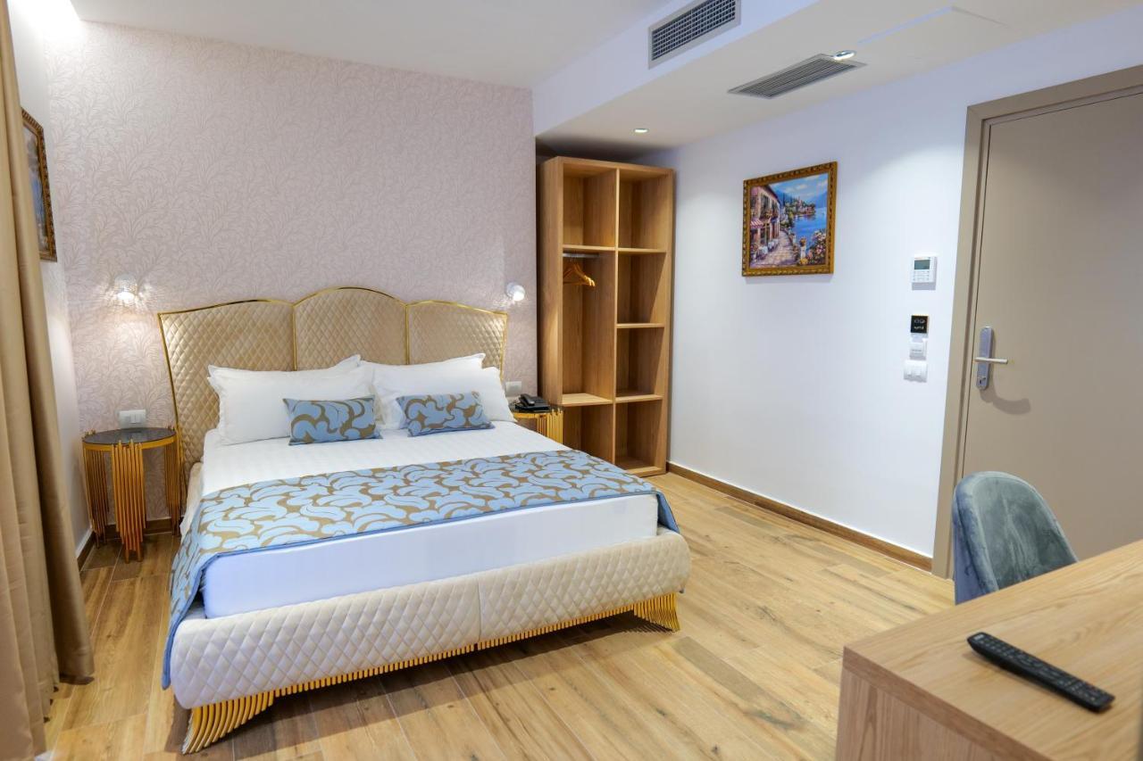 Bora Bora Hotel Ksamil Bagian luar foto
