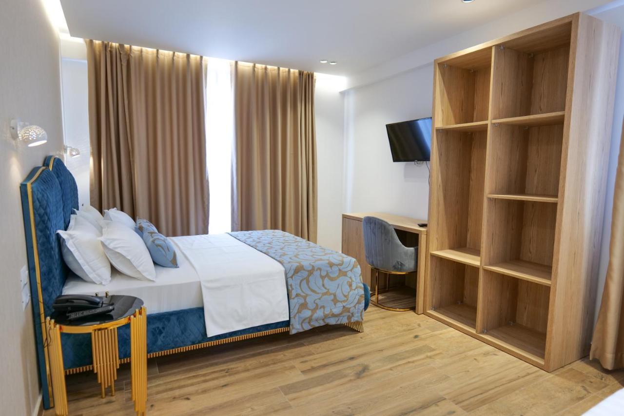 Bora Bora Hotel Ksamil Bagian luar foto