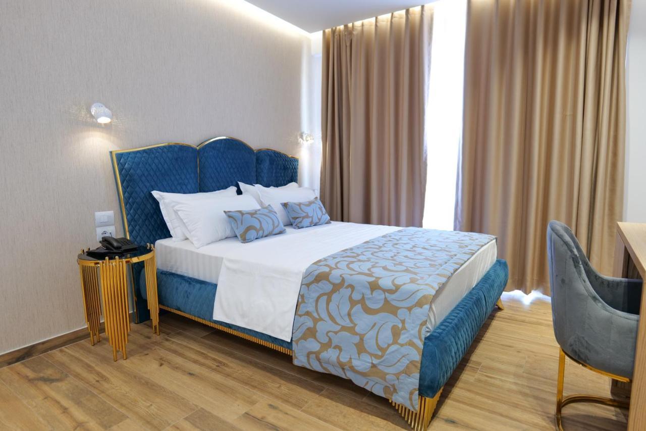 Bora Bora Hotel Ksamil Bagian luar foto