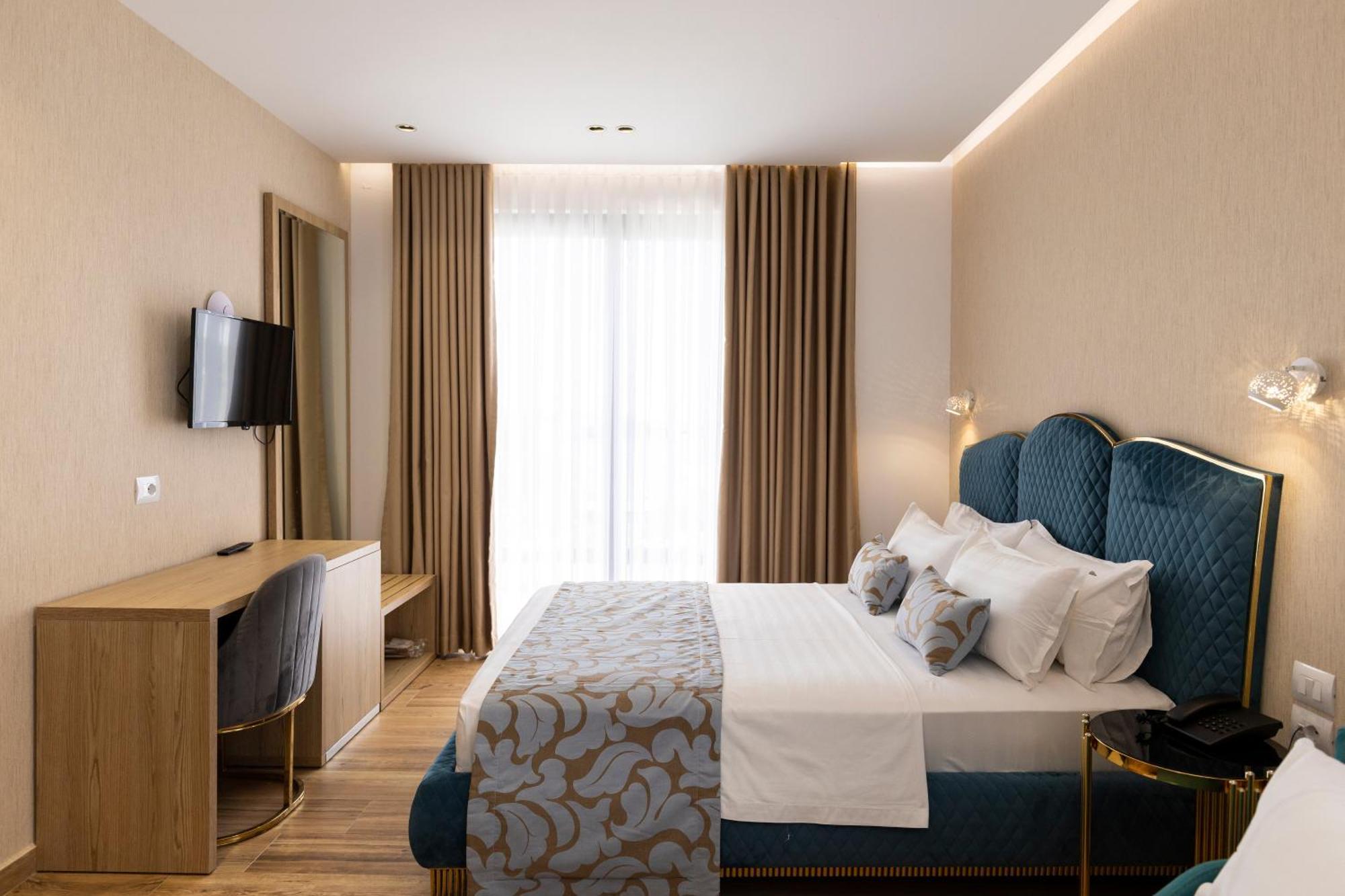Bora Bora Hotel Ksamil Bagian luar foto